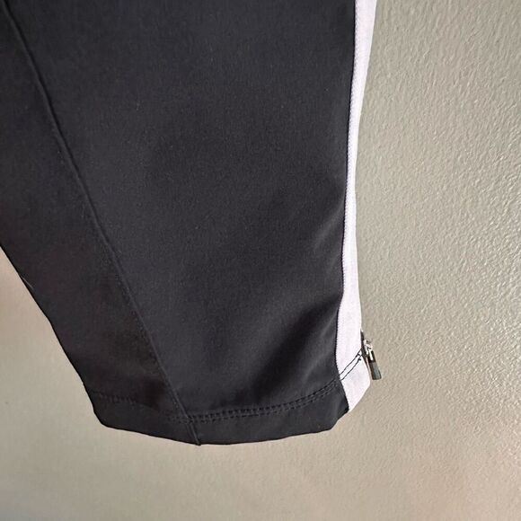 Lorna Jane Side Tracked Active Cropped Jogger - Picture 6 of 6